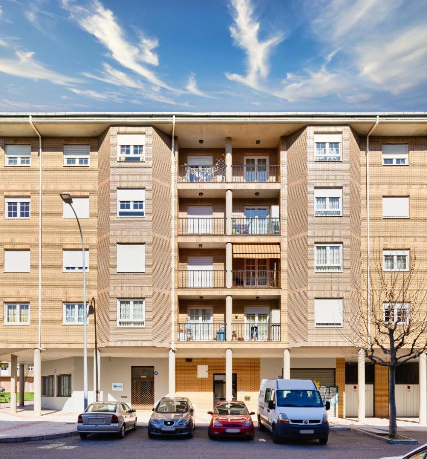 Housingleon - Parque De Las Artes Con Garaje Buitenkant foto